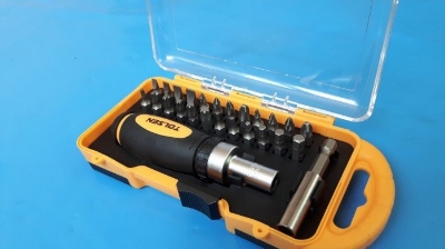 Picture of Tolsen 26 Pcs Bits (Philip & Flat) Set with bit holder & Ratchet handle 20034