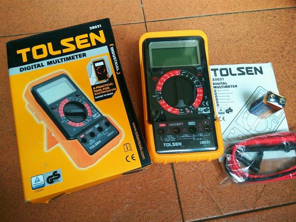 Picture of TOLSEN Digital Multimeter with Large LCD Display Industrial Series 38031 - Kings Trading