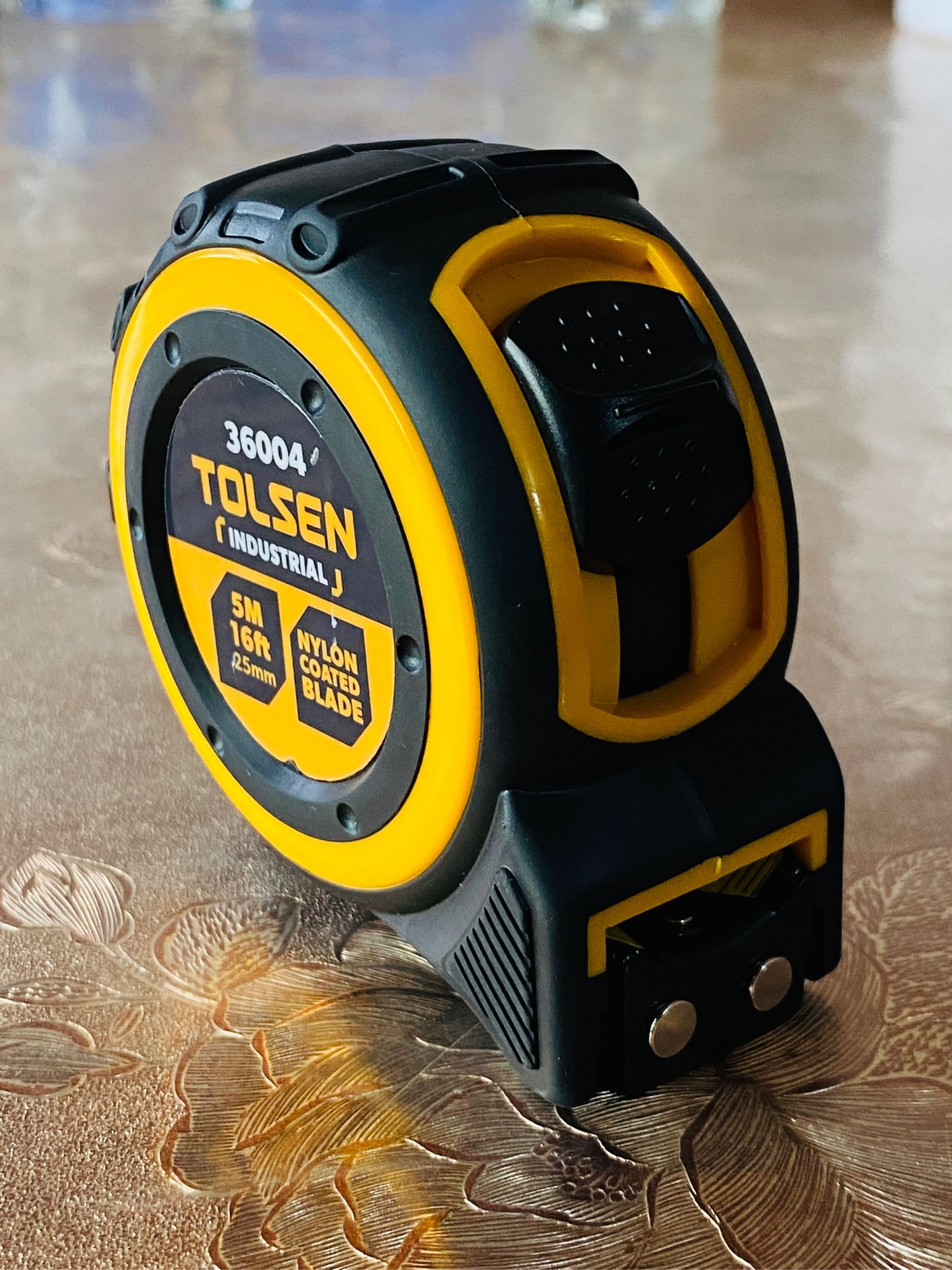 Picture of TOLSEN Measuring Tape 5M/16FT with Nylon Coated Blade Industrial TPR Handle 36004 - Kings Trading
