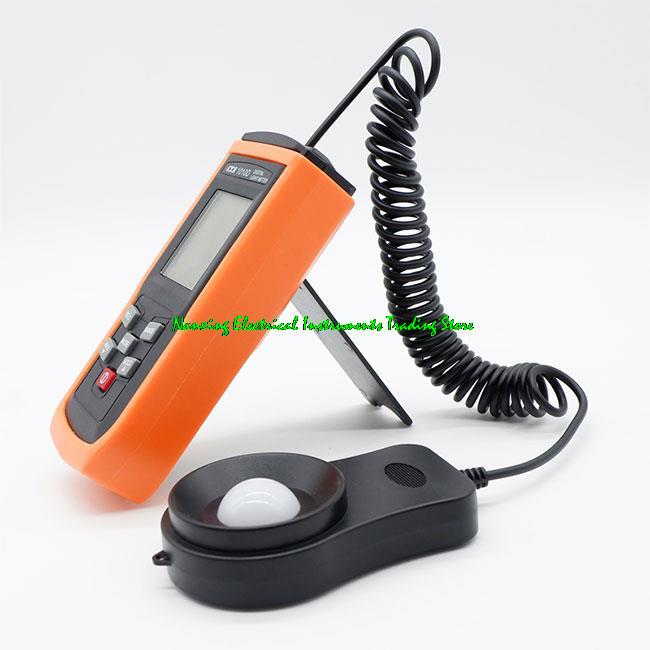 Picture of Victor VC1010D Digital Photo Meter Photo Light Meter Lumens Tester