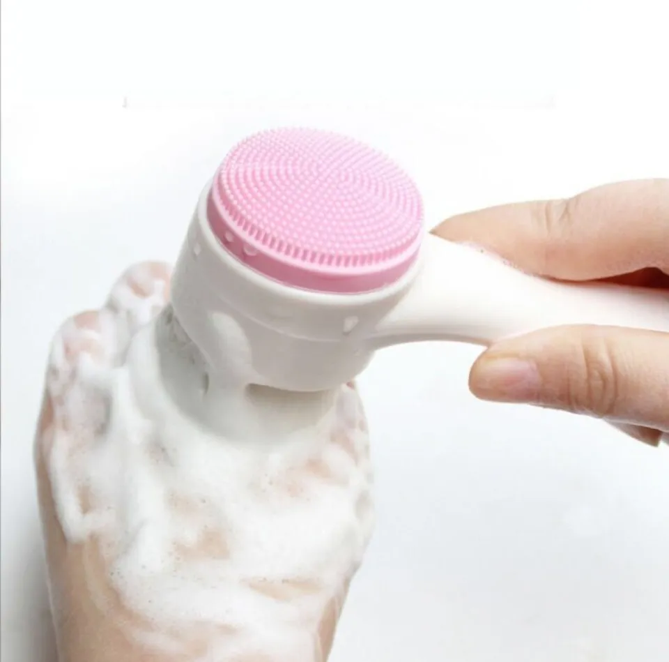 Picture of Hot Double-Sided Silicone Cleansing Brush: Portable Deep Pore Cleaning and Massage Tool