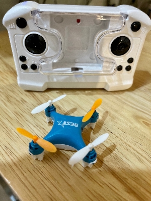 Picture of Mini Pocket 4 Axis Aerobat Quadrocopter Drone with Remote Control for beginer - Drone