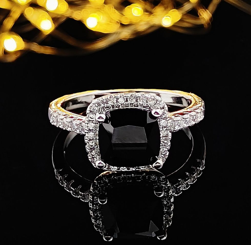 Picture of Sterling Silver Engagement Wedding Rings Black Stone Ring For Women Finger Ring Promise Jewelry