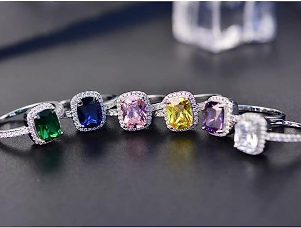 Picture of Moissanite Ring Engagement Rings for Women Brilliant Round Cut Diamond Sterling Silver Proposal Ring