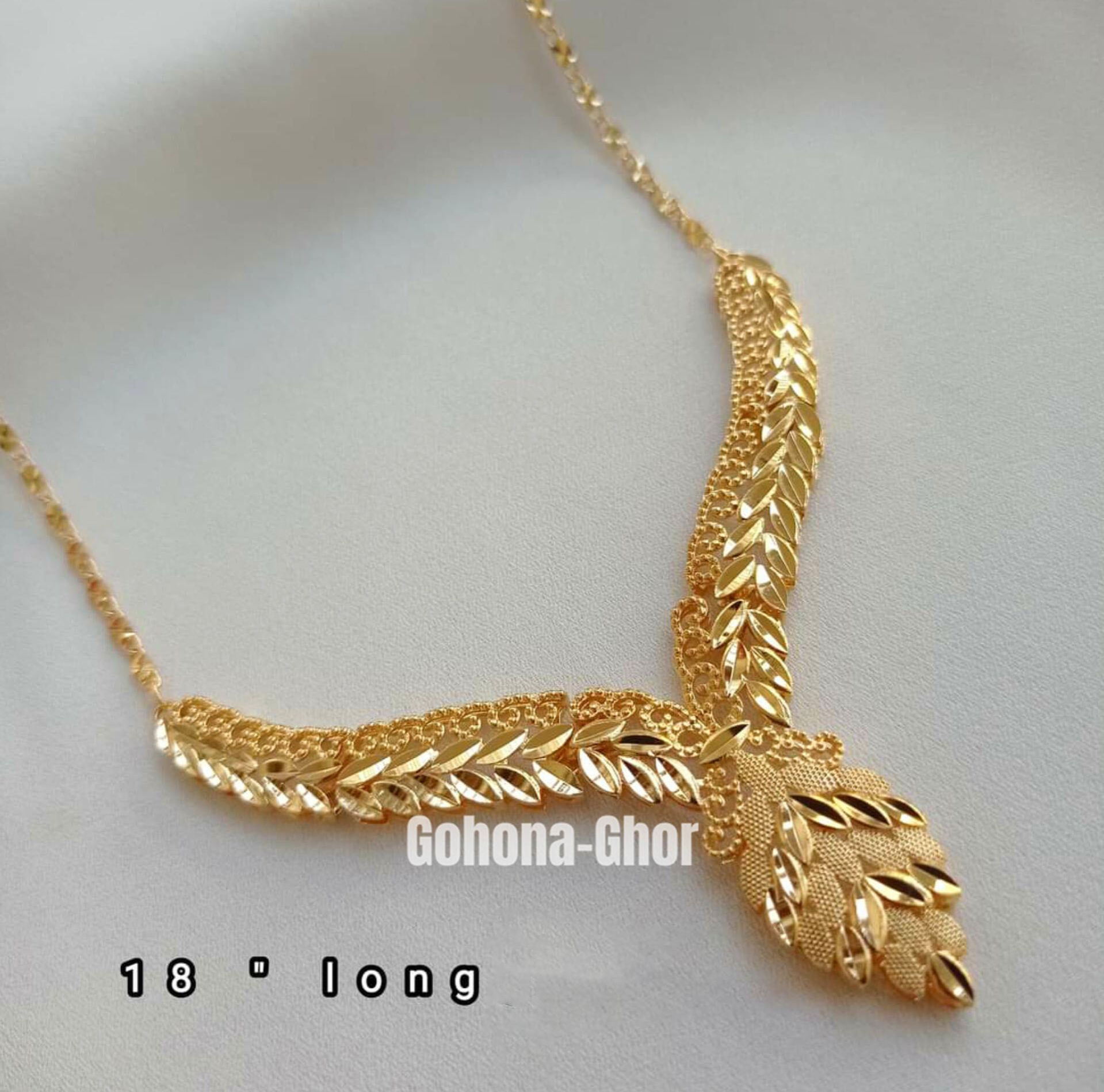 Picture of 18 inches long luxurious Xuping Jewelry Leaf Design Copper Clover Gold Plated Necklace For Women Lovely Gift For Her