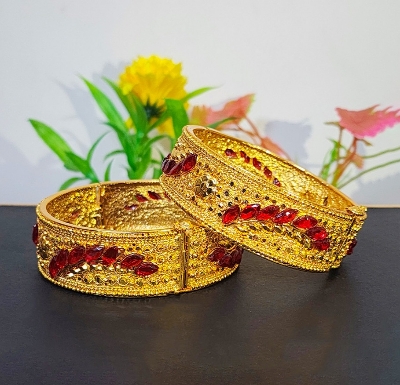 Picture of Dubai Gold Plated Chur / Bracelets For Women Occasion Wedding Party Birthday Celebration