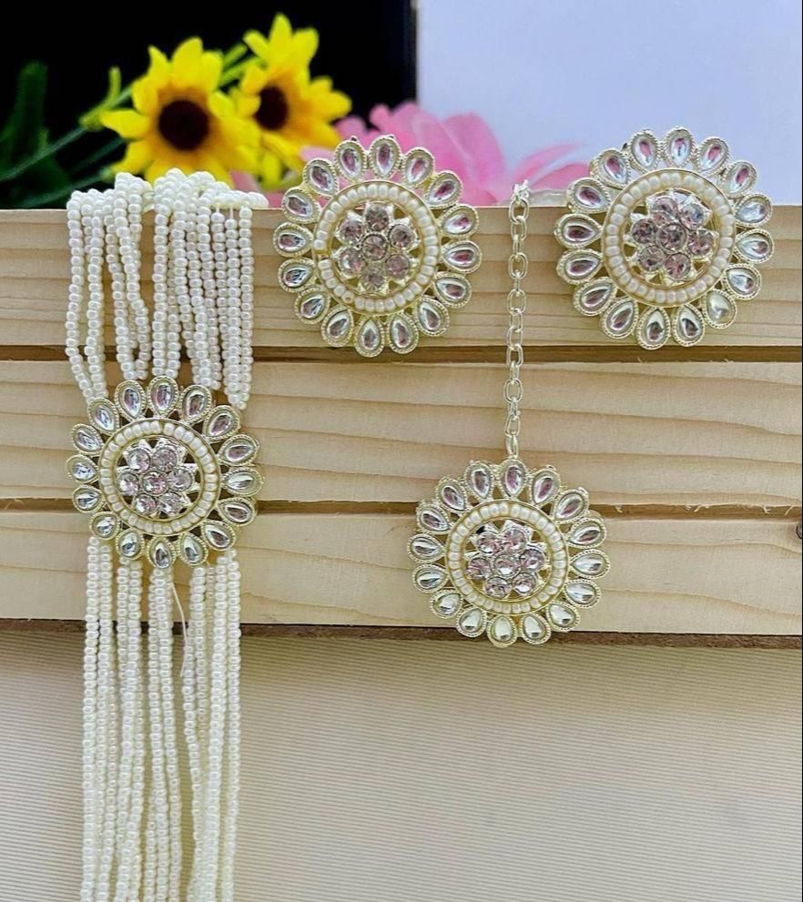 Picture of Premium Kundan Stones Indian Fancy Pearls White Beaded Choker Necklace, Earring & Tikli Set, Kundan Choker Set For Women