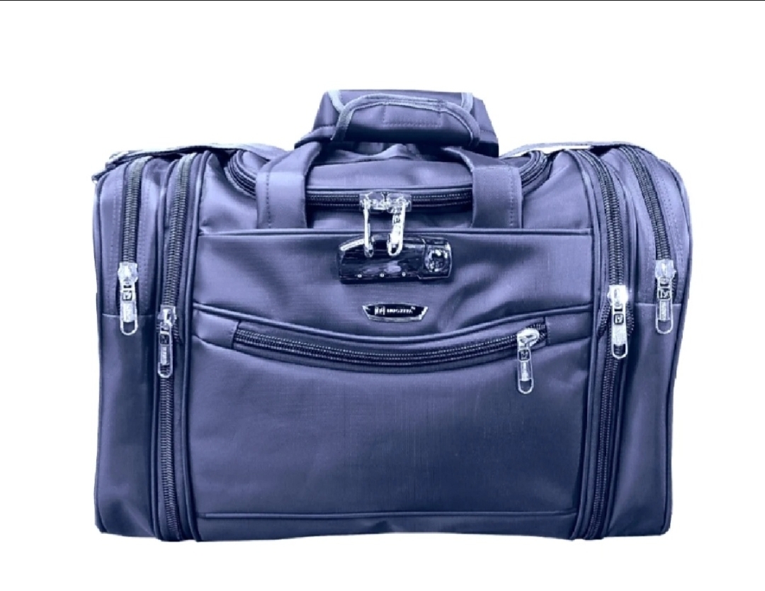 Picture of Nuoxiya Travel Bag  Lock System Large Square Shaped Medium Size Waterproof & Washable Storage Capacity 30 Kg