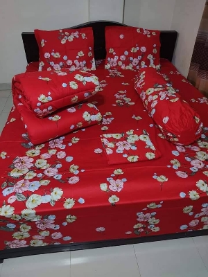 Picture of 5 Pieces Comforter + Bed Sheet Combo Set