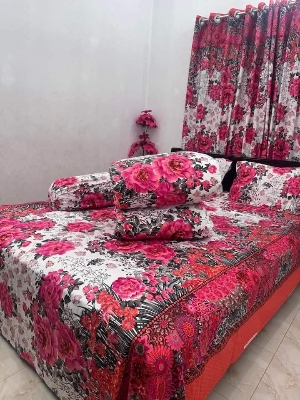 Picture of 5 Pieces Comforter + Bed Sheet Combo Set