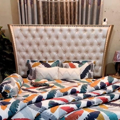 Picture of 6 Pieces Comforter + Bed Sheet Combo Set