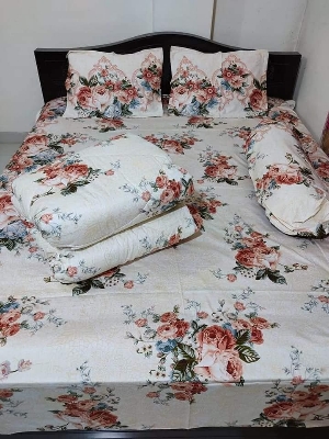 Picture of 5 Pcs Comforter + Bed Sheet Combo Set