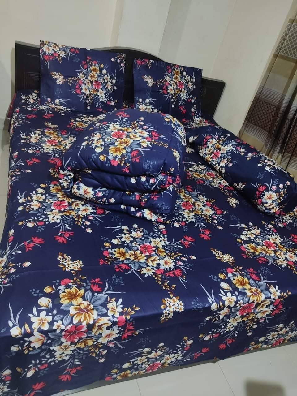 Picture of 5 Pcs Comforter + Bed Sheet Combo Set