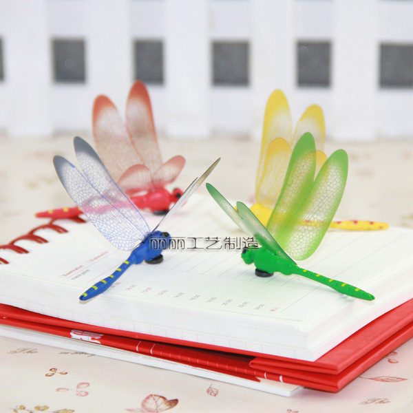 Picture of Realistic magnetic plastic fridge magnet PVC, 8cm 4 color 4 pieces