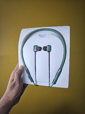 Picture of Joyroom JR-DY01 Magnetic Neck Sports Bluetooth Headphones \ No product will be return after The Seal is broken