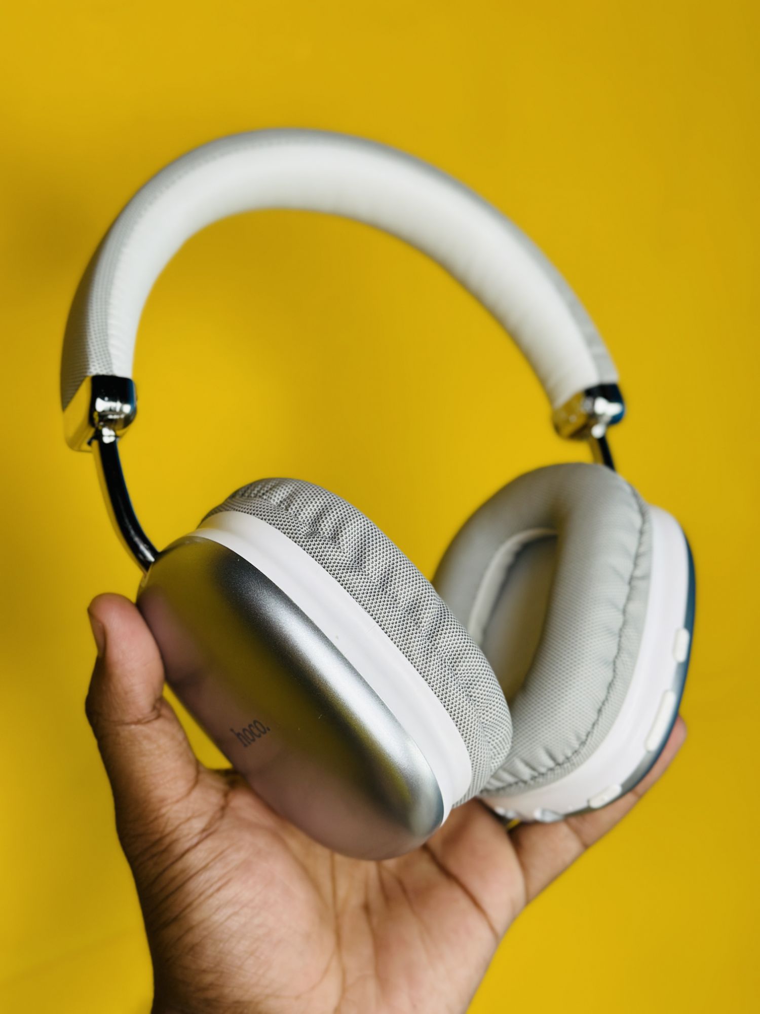 Picture of Hoco W35 Wireless Headphone- Silver Color \No product will be return after The Seal is broken