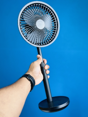 Picture of Xiaomi SOLOVE F5 Pro Rechargeable Fan 4000mAh With Swing & Extendable- Green Color