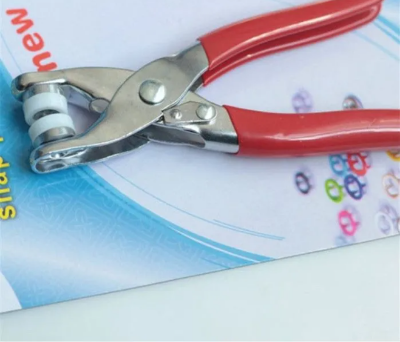 Picture of 🔧 Hand Pressure Pliers for Prong Snap Button (with FREE 100 Buttons)