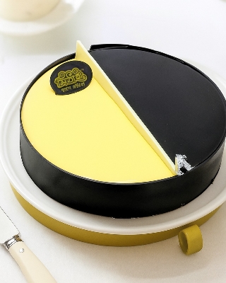 Picture of Chocovanilla Cake 500gm 1Pc Divided For Sylhet Area