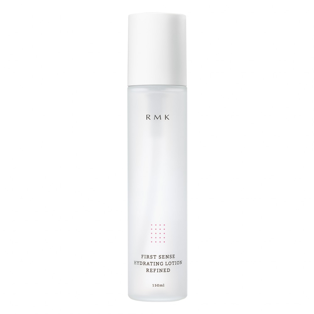 First Sense Hydrating Lotion Refined利用微米乳化技術把保潔成分角鯊稀超微細化,為肌膚調節黃金比例的水油平衡,全方位深入滲透理角質層