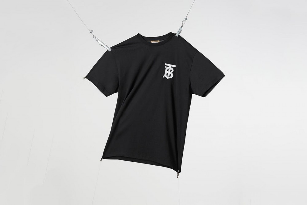 Burberry為何至今依然深陷泥濘?「爆款」是否已經變得不可或缺?