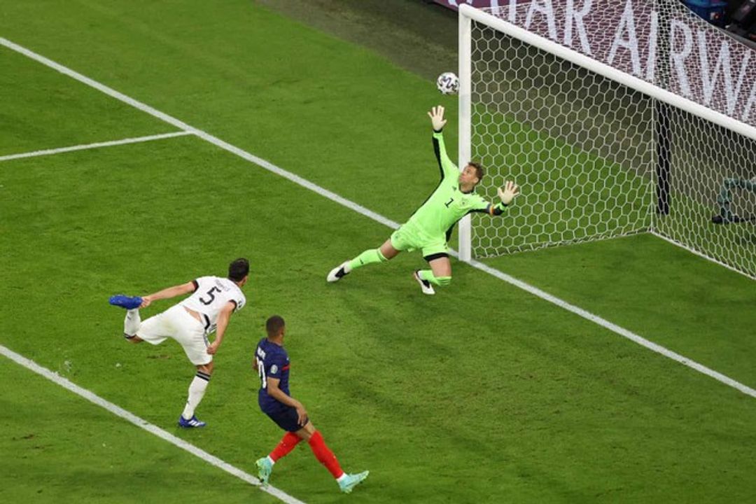 <i>Tôi biết vụ này lâu rồi nhưng tôi fan tuyển Đức nên tôi cay ông thần Hummels này lắm</i>
