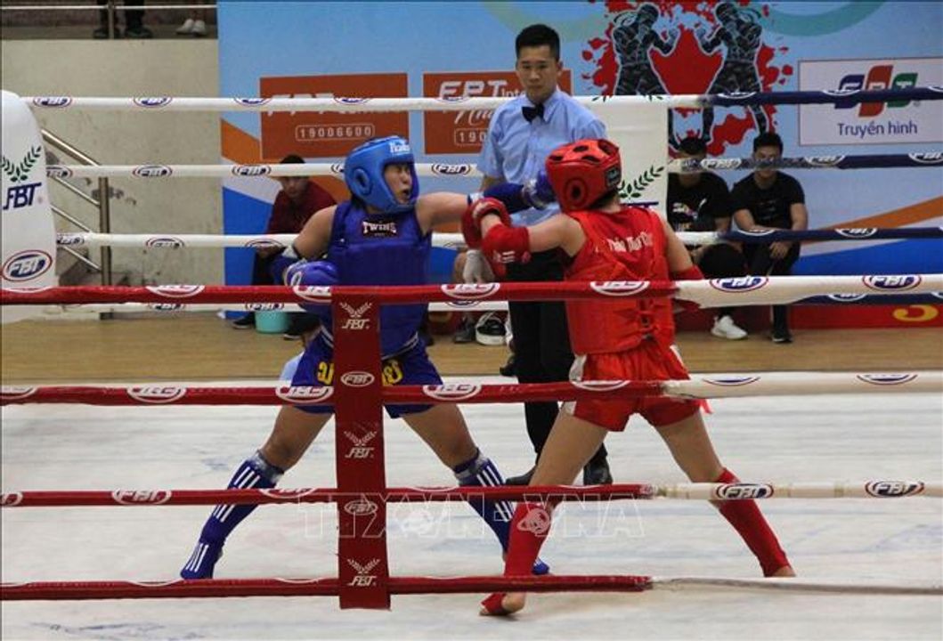 Chẳng ai biết khi nào giải được tổ chức. Chẳng khán giả nào biết nguồn tin giải ở đâu.
Điều này khiến tính giải trí của sự kiện bị đưa xuống mức thấp nhất.