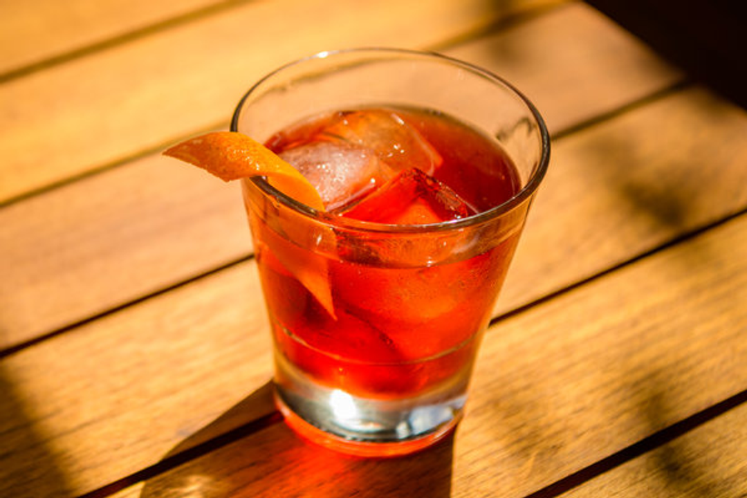 Rum theo công thức Negroni cổ điển