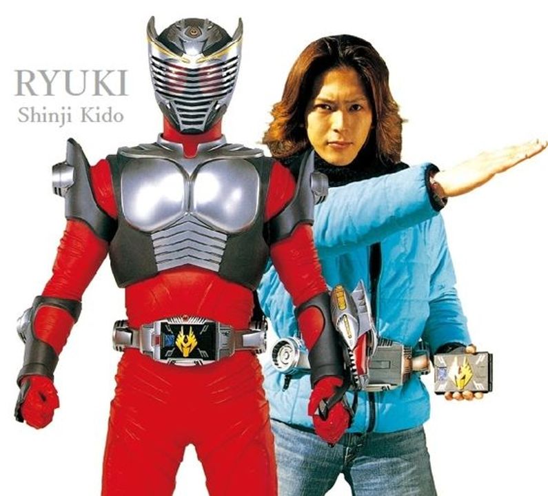 Hình 2: Kamen Rider Ryuki (Nguồn ảnh: Pinterest)