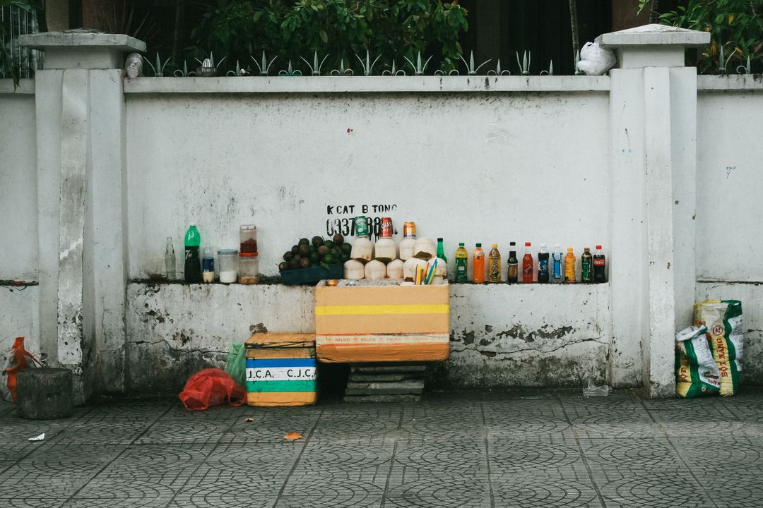 Ngồi vỉa hè không?