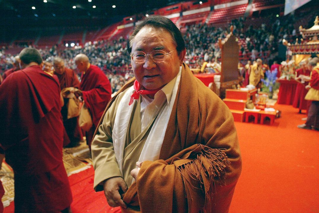 Sogyal Rinpoche năm 2003 tại Paris.
