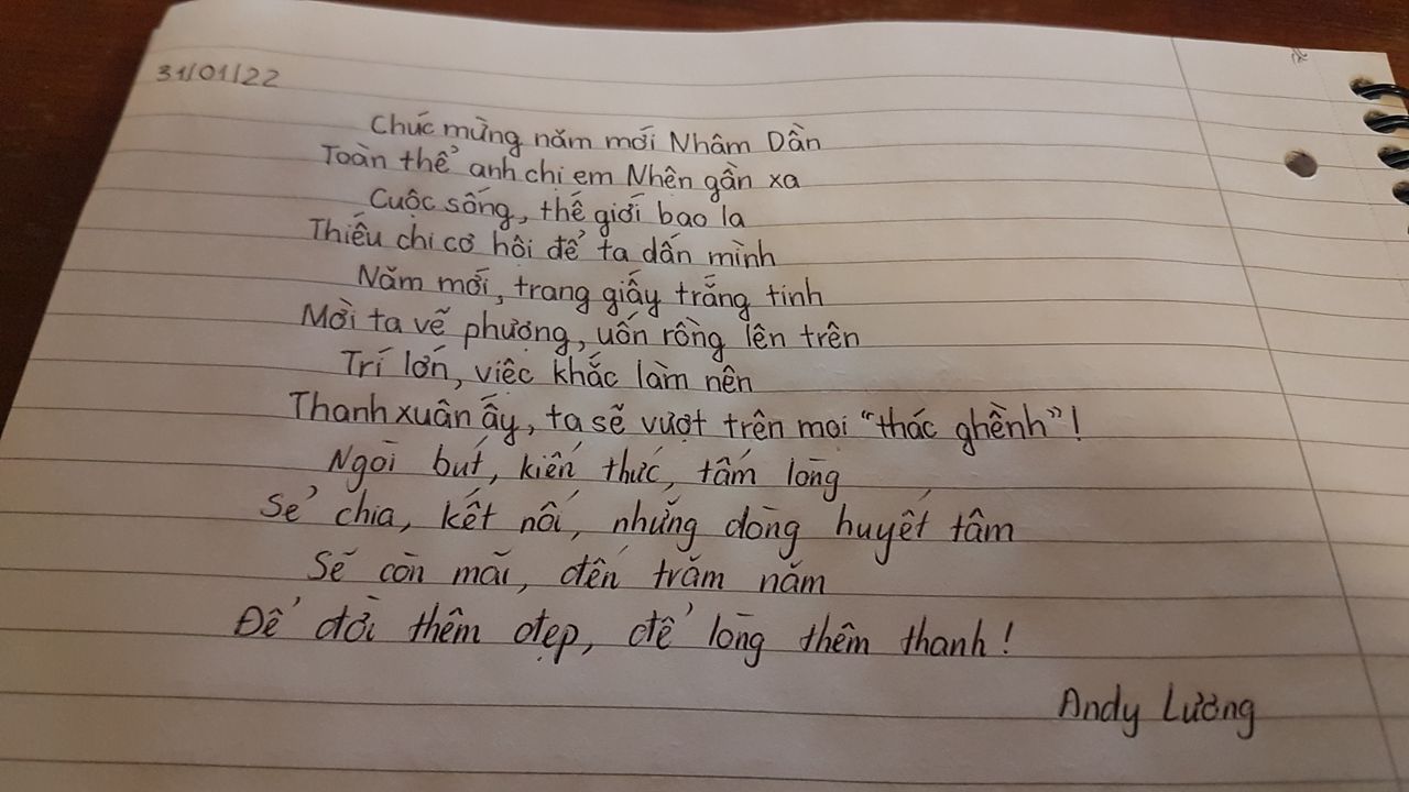 Màn song kiếm hợp bích khai bút đầu năm. Tay trái: 1 - Tay phải: 0