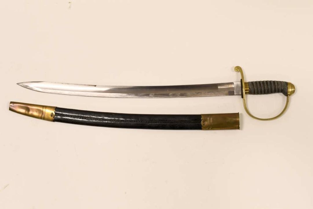 Một thanh kiếm cutlass của Anh vào thế kỷ 19.