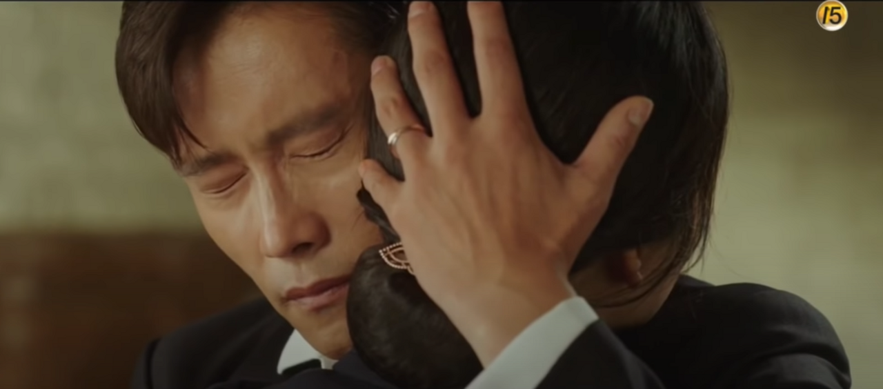 <i>‘Ta chỉ bảo vệ nàng đến đây thôi. Lần này là tạm biệt thật sự.”</i>