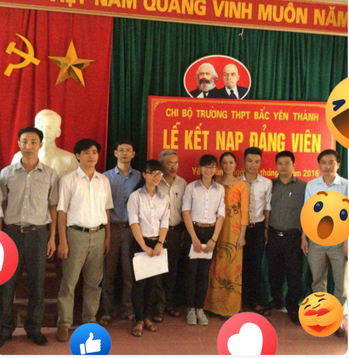 Kết nạp Đảng vào cuối năm lớp 12