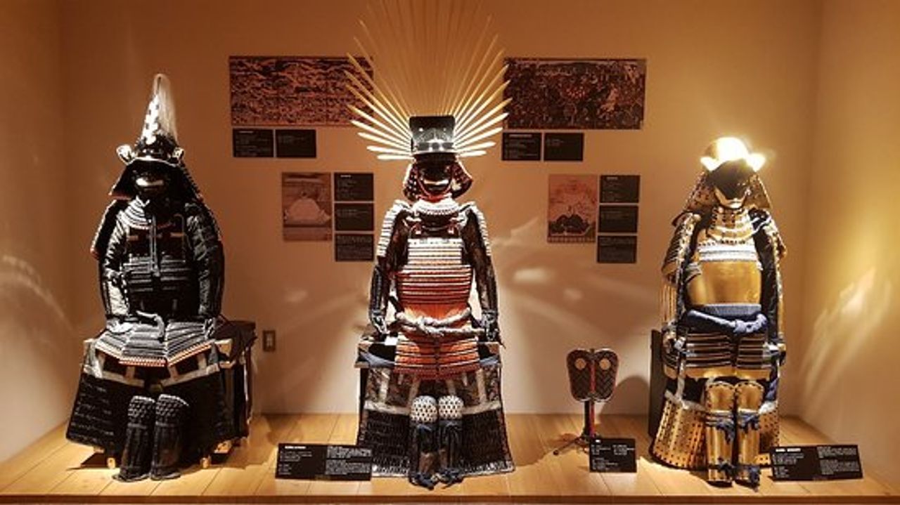 Loại giáp ō-yoroi, chủ yếu được mặc bởi tầng lớp Samurai cao cấp.