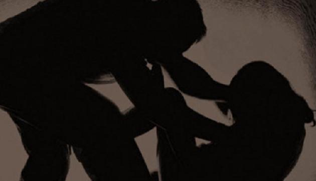 मेघालयः रेप मामले में गिरफ्तार पुलिसकर्मी को मिली जमानत मेघालयः रेप मामले में गिरफ्तार पुलिसकर्मी को मिली जमानत