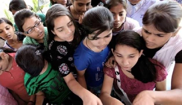 10 वीं और 12 वीं के स्टूडेंट्स रहें तैयार, CBSE जल्द करेगा रिजल्ट का ऐलान 10 वीं और 12 वीं के स्टूडेंट्स रहें तैयार, CBSE जल्द करेगा रिजल्ट का ऐलान