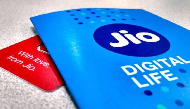 मई महीने में JIO ने किया सबसे बड़ा धमाका, एयरटेल और वोडाफोन के छूटे पसीने मई महीने में JIO ने किया सबसे बड़ा धमाका, एयरटेल और वोडाफोन के छूटे पसीने