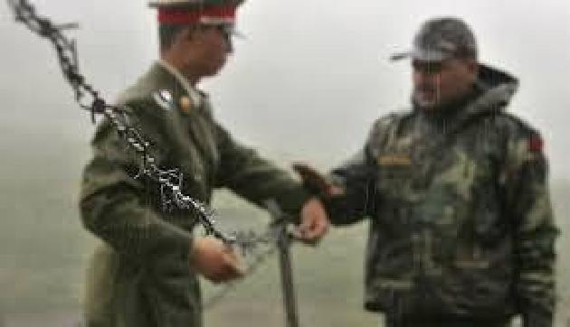 डोकलाम विवाद पर भारत ने कहा: पीछे नहीं हटेगी सेना डोकलाम विवाद पर भारत ने कहा: पीछे नहीं हटेगी सेना