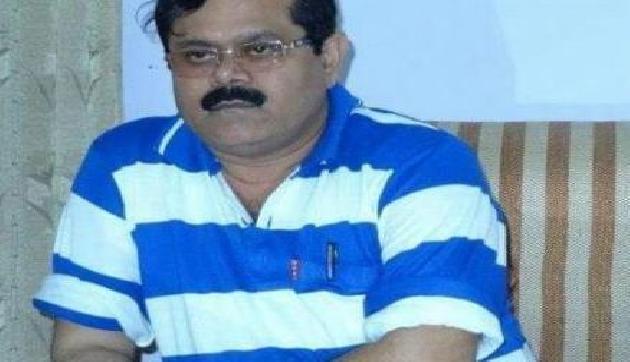 50 लाख की घूस लेने वाले गुवाहाटी आयकर कमिश्नर के बंगले की होगी जांच, पुलिस ने किया सील 50 लाख की घूस लेने वाले गुवाहाटी आयकर कमिश्नर के बंगले की होगी जांच, पुलिस ने किया सील