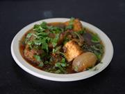 Mahaveer ki Aaloo Pyaaz Sabzi Aur Bejad Roti