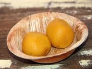 Shri Jee Sweets ka Ghotuva Laddoo