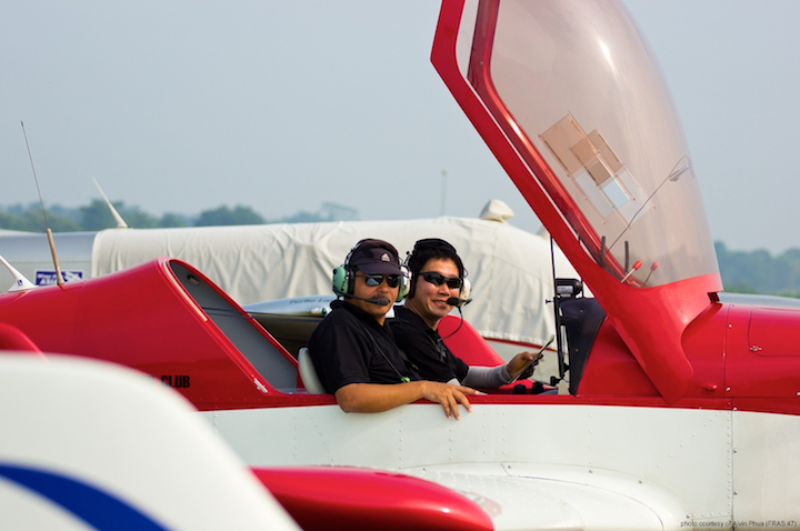 Domingo and Captn Singh in AT4 9M-EYM