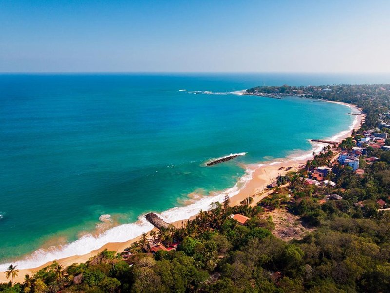 SRI LANKA ULTIMATE ADVENTURE: Hiking, Rafting, Cycling, Water Sports & Beach Escape.