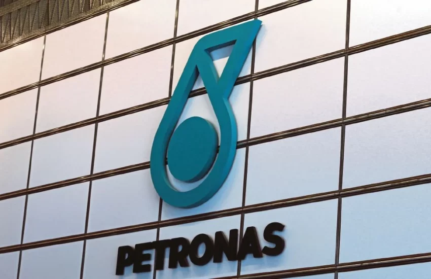 Petronas Laksanakan Pengecilan Organisasi Secara Berstruktur