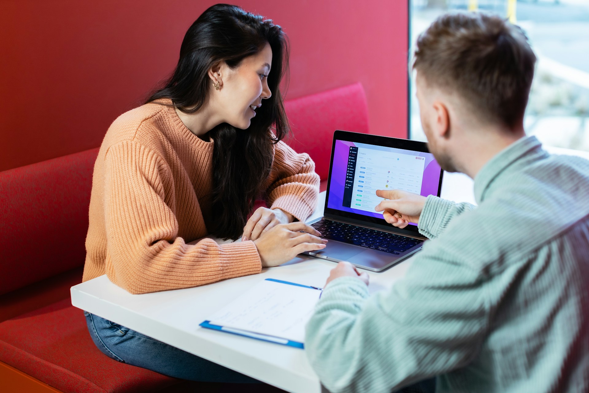 Mastering Resume Screening: Strategies, Tools, and Benefits