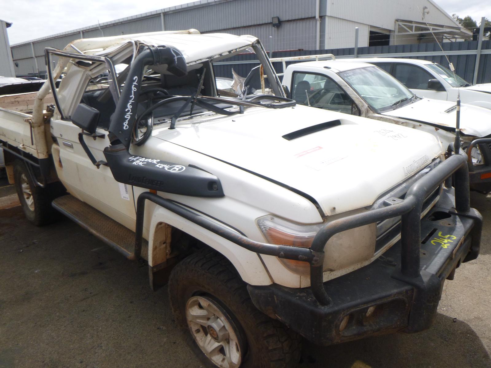 View Auto part Differential Centre Toyota Landcruiser 2008