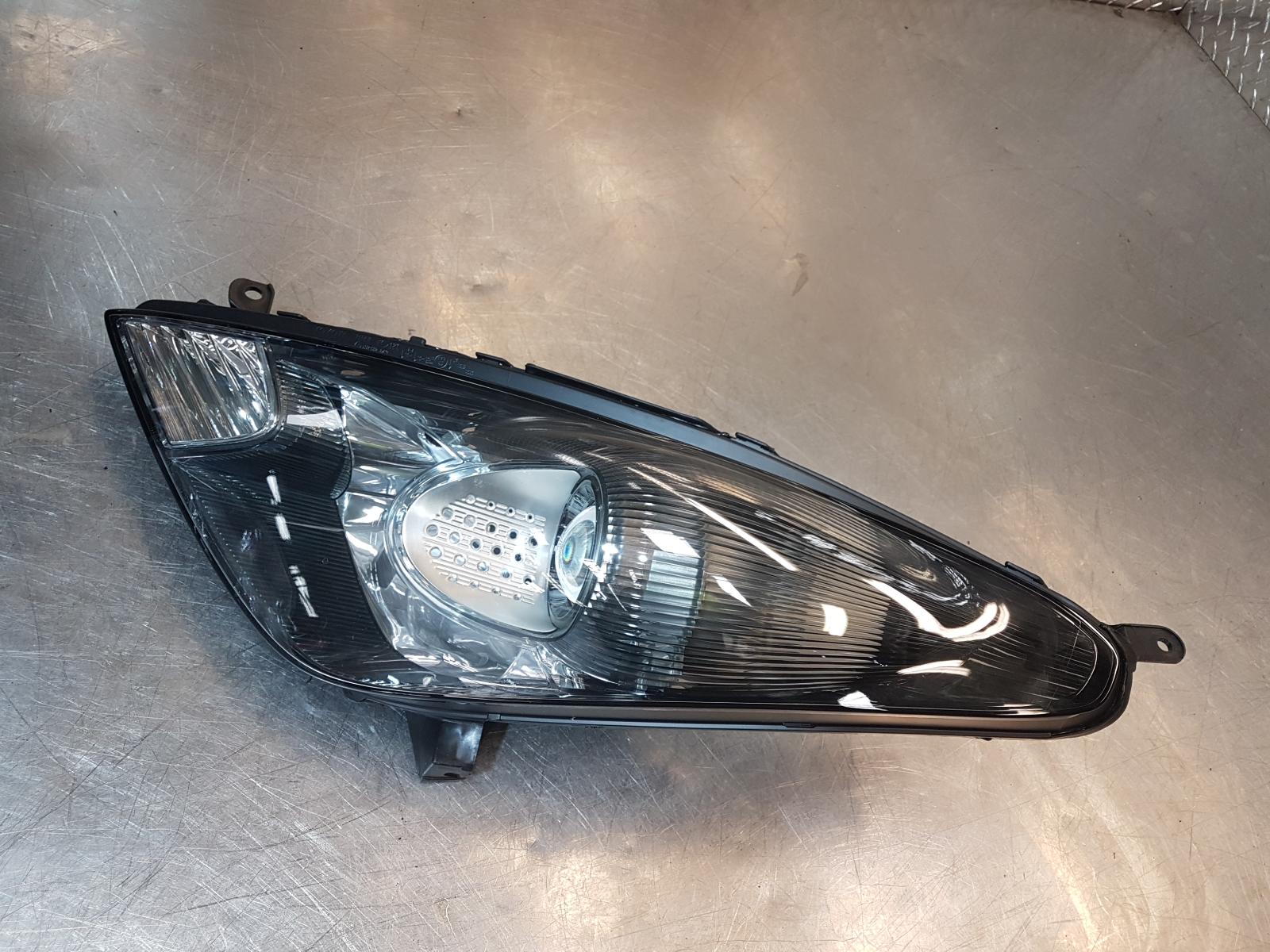 View Auto part Left Headlamp Toyota Celica 2003