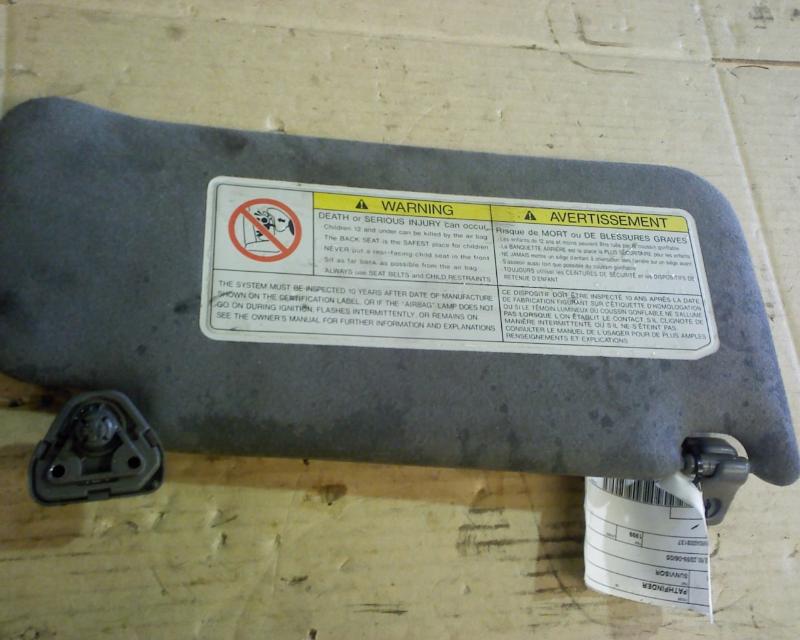 View Auto part Sunvisor Nissan Pathfinder 1999